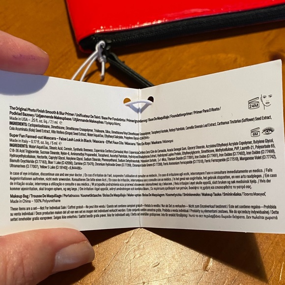 Smashbox Makeup Set & Makeup Bag - Picture 7 of 16